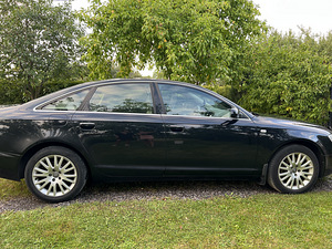 Продам Audi A6 3.0 Quattro (2 фото из 13)