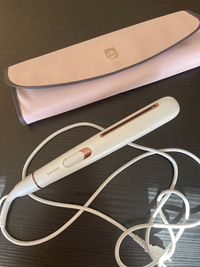 Выпрямитель Philips c технологией SenseIQ (2 фото из 3)