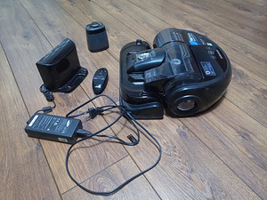 Робот-пылесос Samsung VR20K9350WK (2 фото из 2)