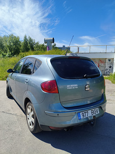 Seat altea 2,0 103kw (2 foto / 8)