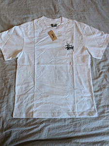 Stüssy t-särk (1 foto / 3)