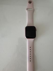 Apple watch 4, 40 мм