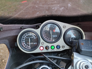 Kawasaki Ninja ZX6R (1 foto / 5)